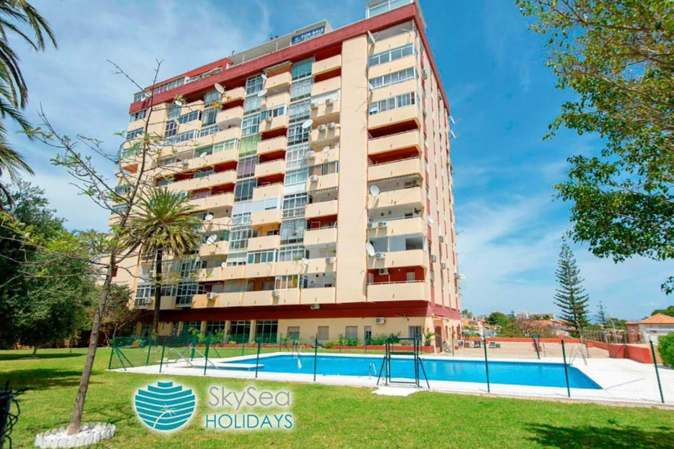 Skysea Holidays Benalmadena Europark Eksteriør billede